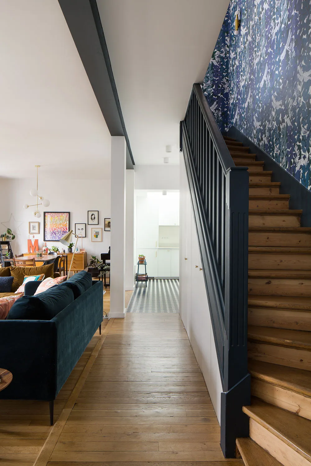 Accents colorés dans le design d'un appartement à Paris - Gallery image 9