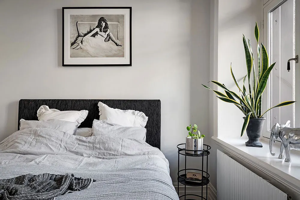 Nice pastel kitchen in light Scandinavian apartment design (100 sqm) - Gallery image 22