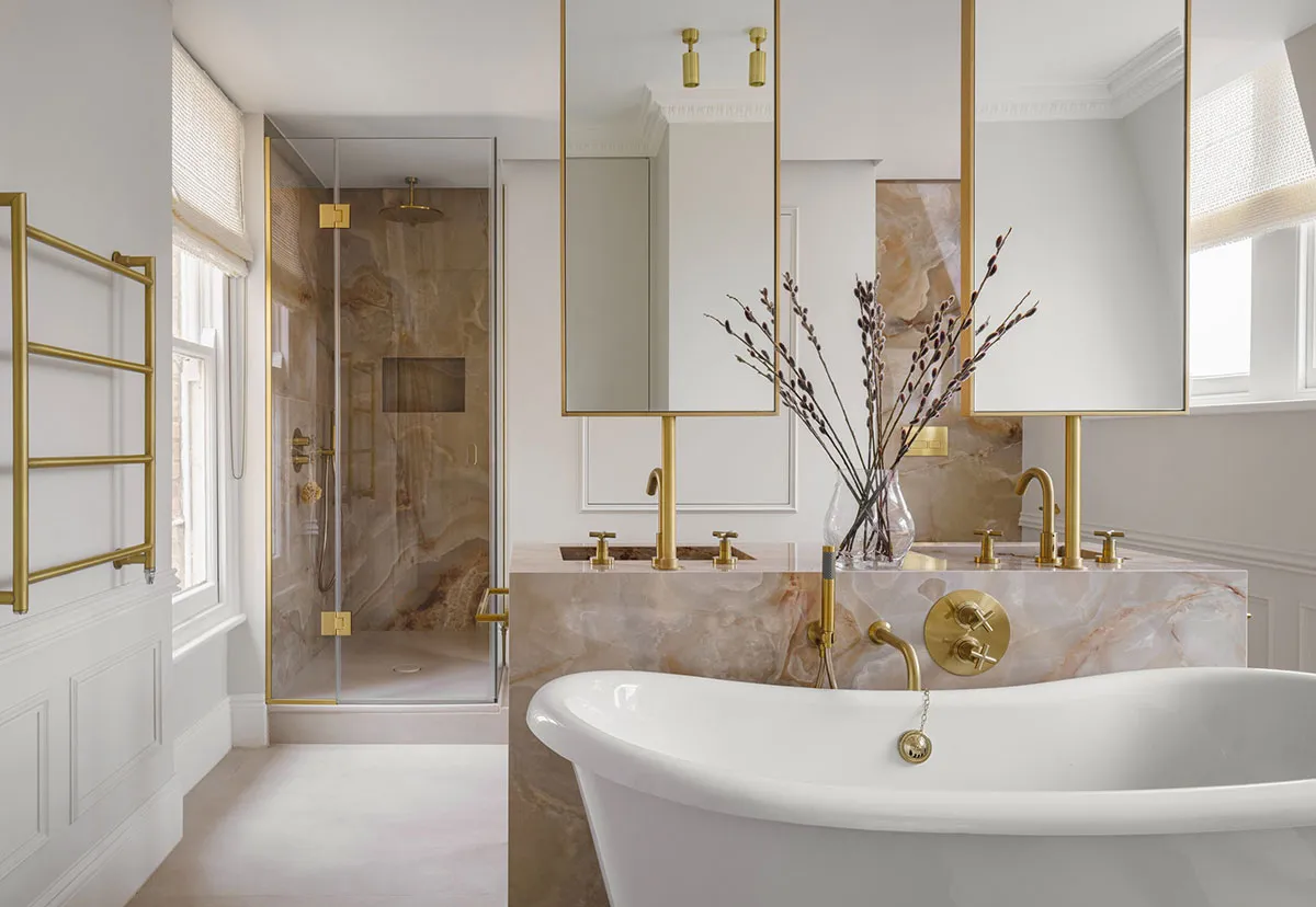 Glamour Notes in the Design of an Elegant Apartment of a Fashion Blogger in London - Gallery image 9