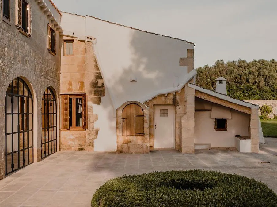 Vie insulaire traditionnelle et design élégant : hôtel sur Majorque - Gallery image 2