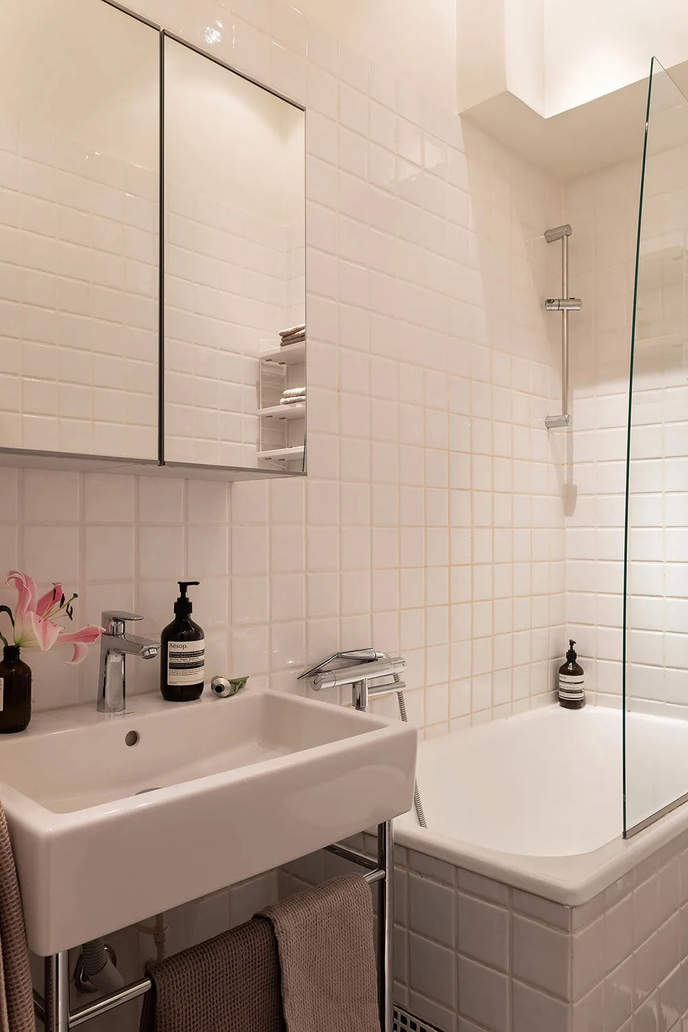 Geräumige Wohnung in Stockholm mit gemütlichem modernem Interieur (70 qm) - Gallery image 17