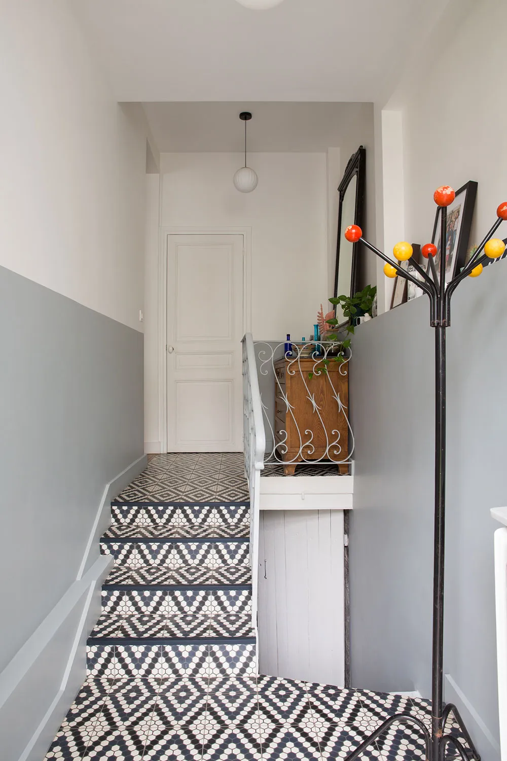 Accents colorés dans le design d'un appartement à Paris - Gallery image 23