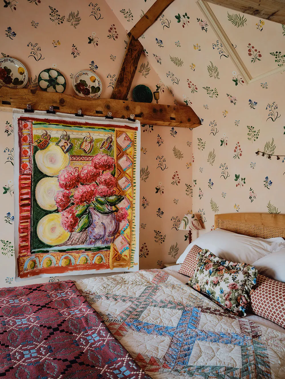 17世紀にルーツを持つ、イングランドにある色彩豊かなアーティストのコテージ - Gallery image 19