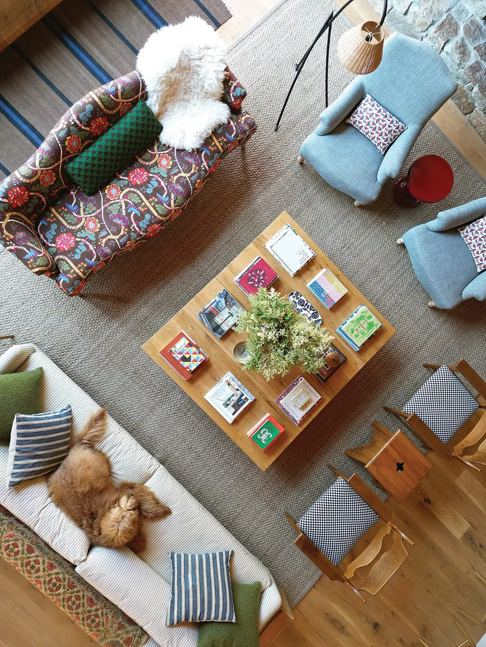 Mountain Cottage Designer in California Mountains with Colorful Interiors - Gallery image 2