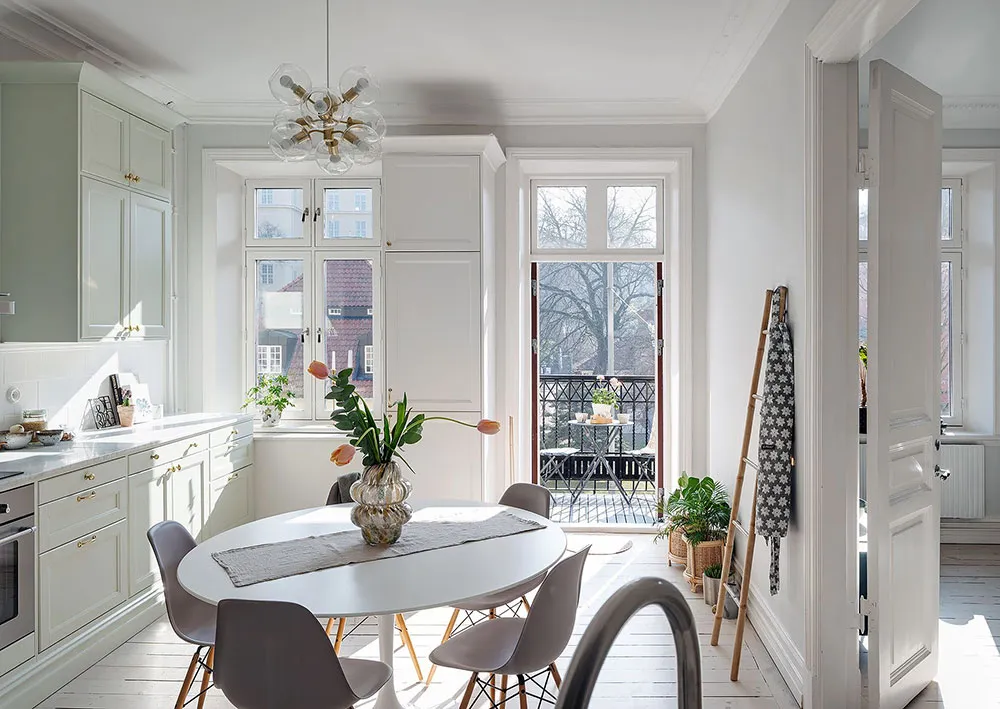 Nice pastel kitchen in light Scandinavian apartment design (100 sqm) - Gallery image 5