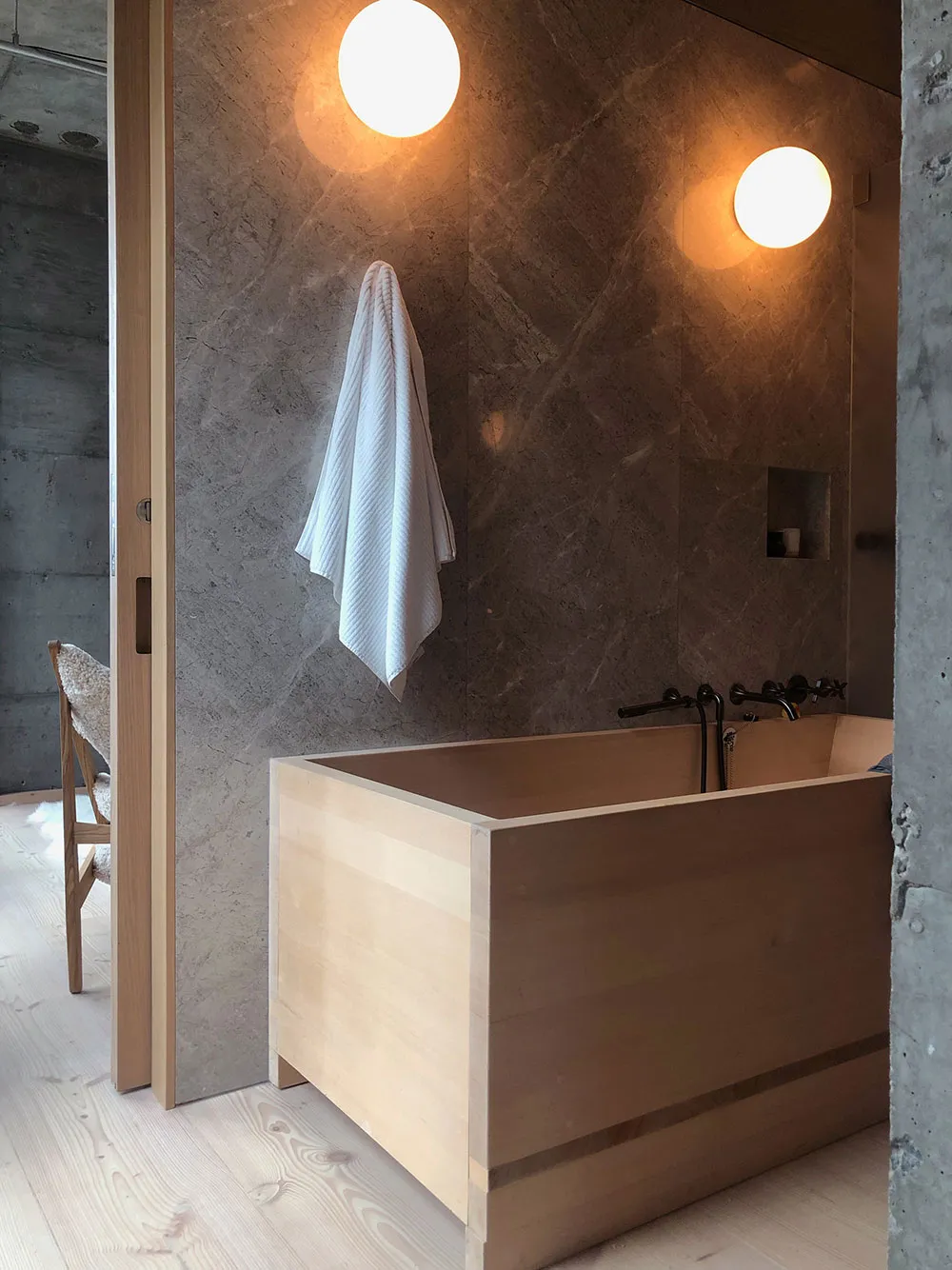 Impresionante loft en Nueva York con estructura de madera en el interior - Gallery image 25