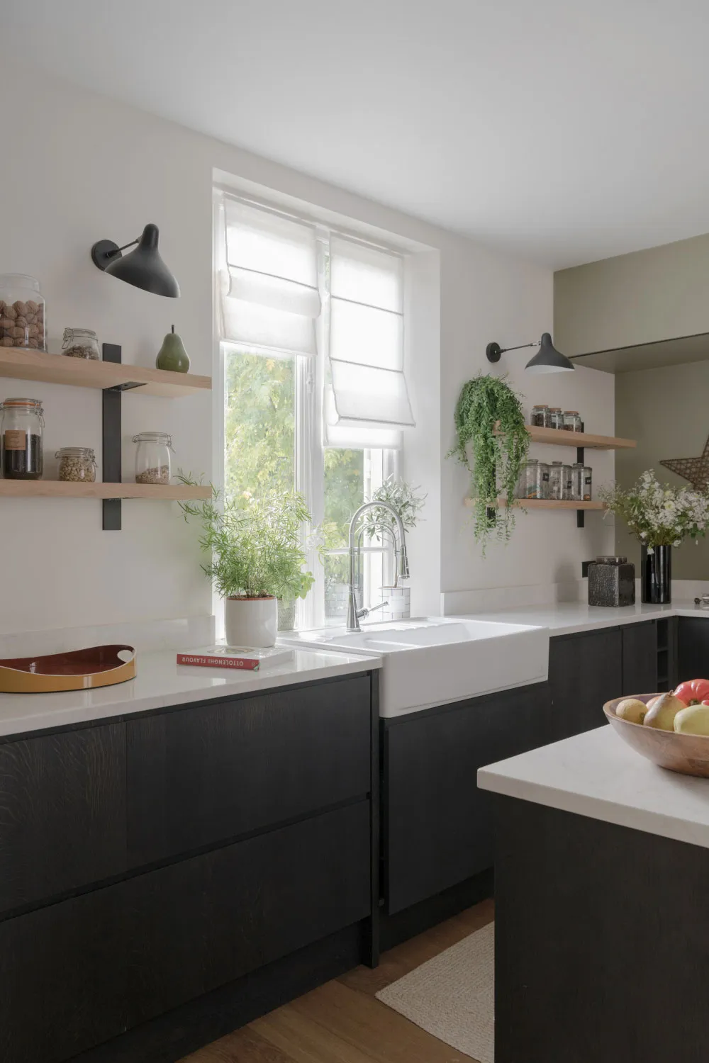 Helleres Interior eines traditionellen Hauses im Vorort von Paris - Gallery image 5