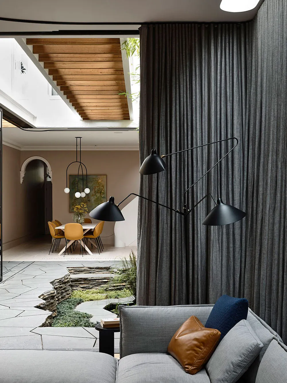 Casa moderna en Melbourne con concepto abierto y diseños de interiores elegantes - 6