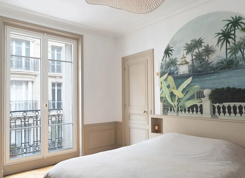 Architektur von Bögen, Vollfenstern und modernen Akzenten: Apartments in alten Häusern in Paris - Gallery image 8