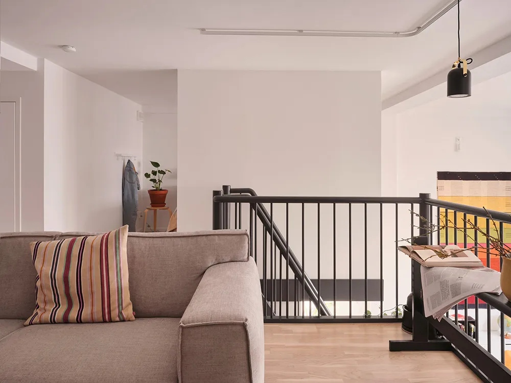 Heller Dekor und Loft-Stockwerk: Loft in ehemaligem Fabrikgebäude in Stockholm - Gallery image 12