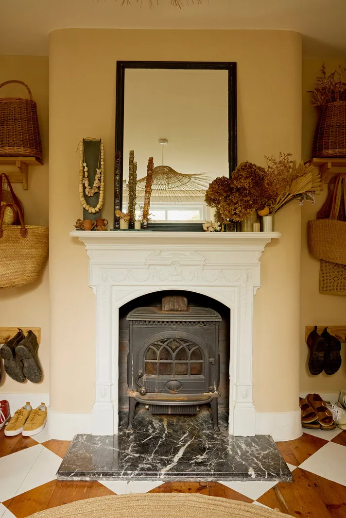 UNGEBRÄUHLICHES HAUS VOM 19. JAHRHUNDERT IN HAMPSHIRE - Gallery image 6