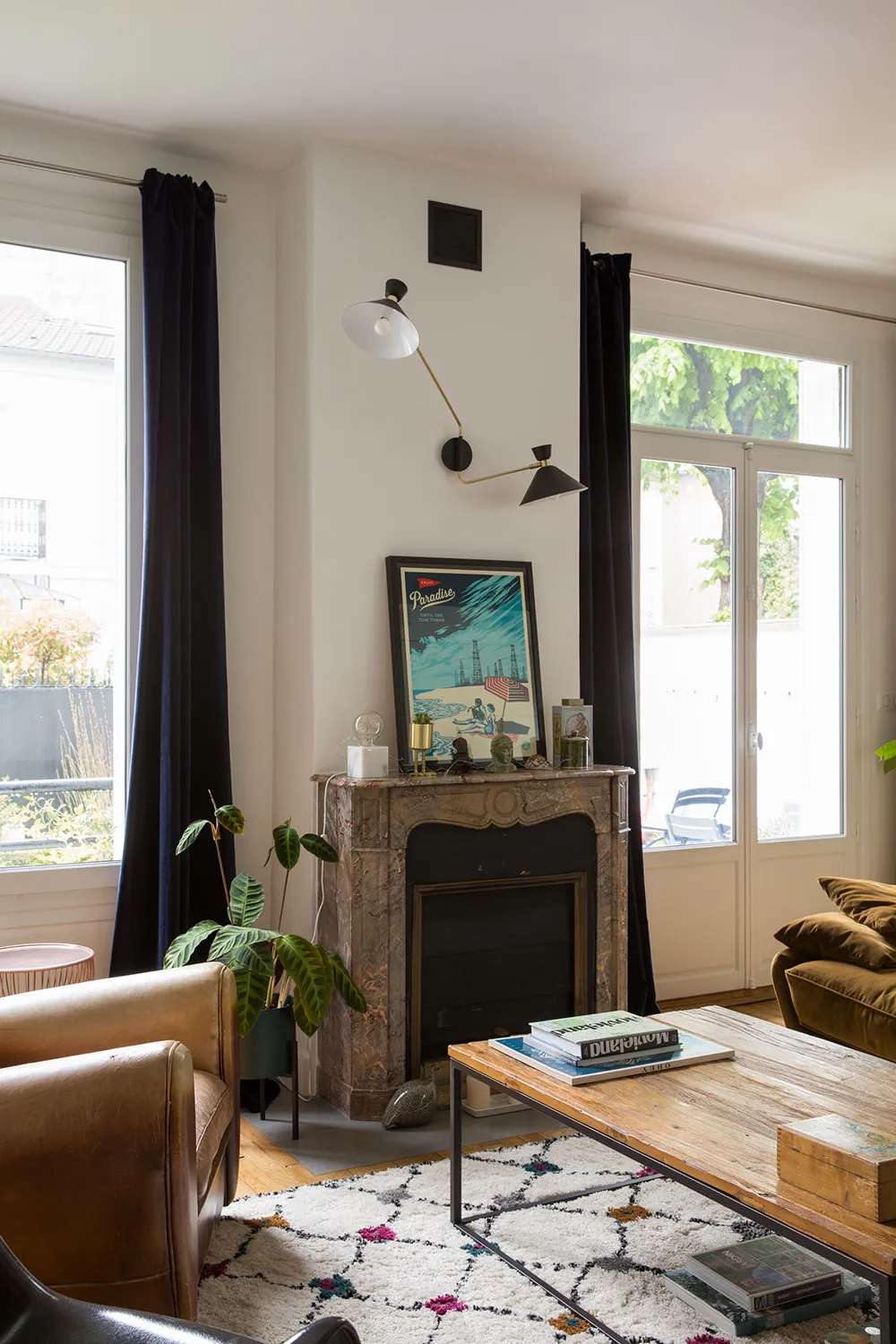 Accents colorés dans le design d'un appartement à Paris - Gallery image 7