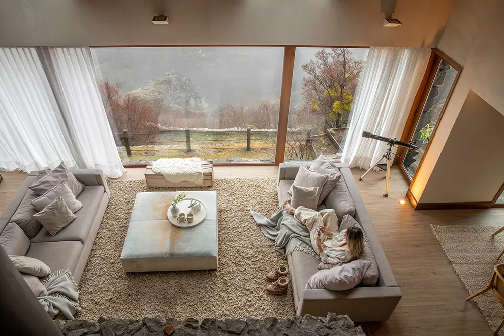 Натуральный дизайн и горы как на ладони: уютная вилла в Патагонии - Gallery image 1