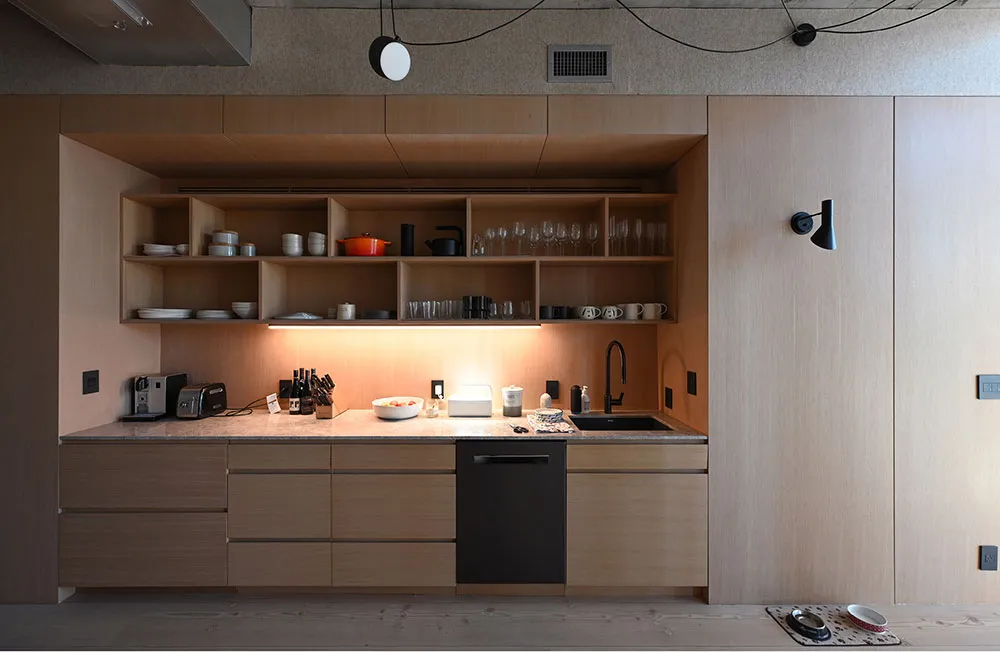 Impresionante loft en Nueva York con estructura de madera en el interior - Gallery image 16