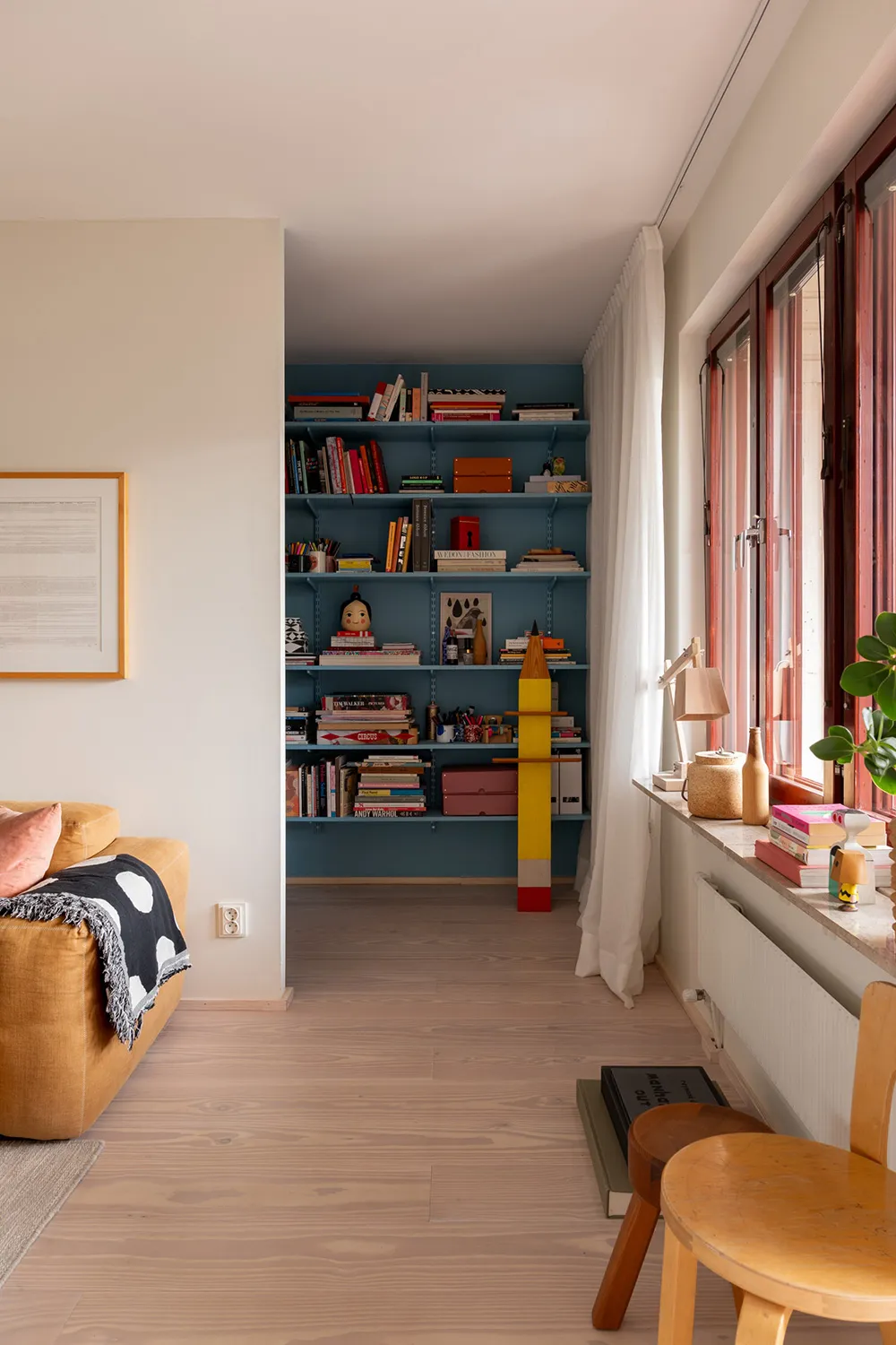 Beaux accents pastel dans le design d'une appartement en style scandinave (87 m²) - Gallery image 17