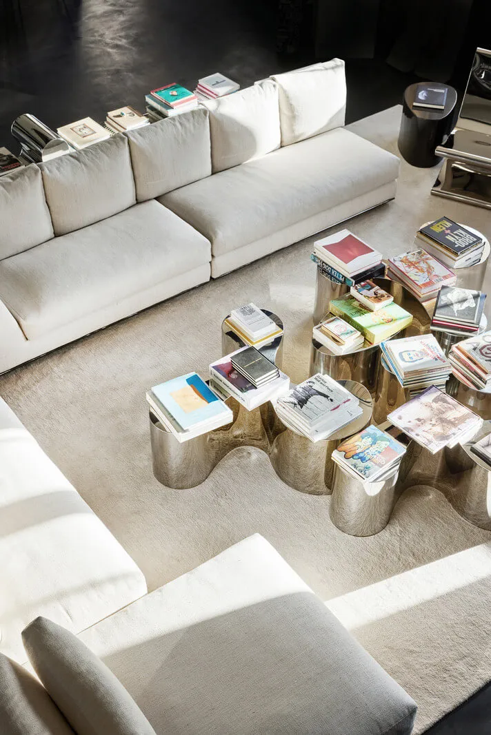 Unique Designer Loft in Black-and-White Palette in London - Gallery image 5