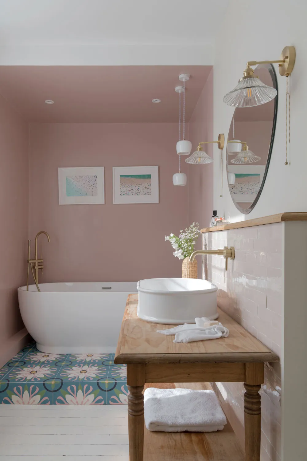 Helleres Interior eines traditionellen Hauses im Vorort von Paris - Gallery image 17