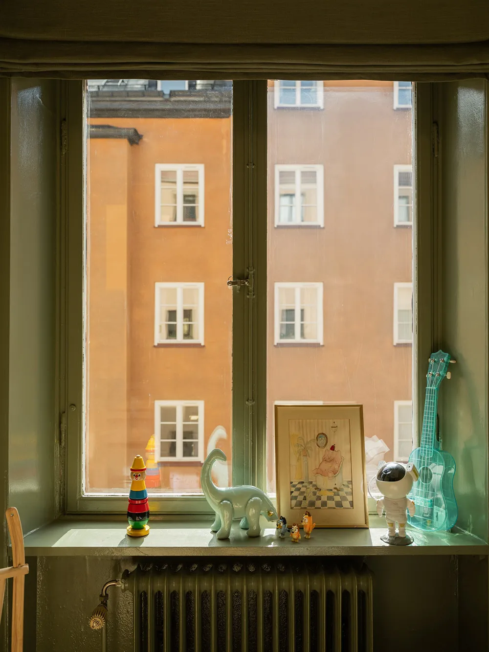 Interiores de arena con acentos llamativos: apartamento en Estocolmo (64 m²) - Gallery image 9