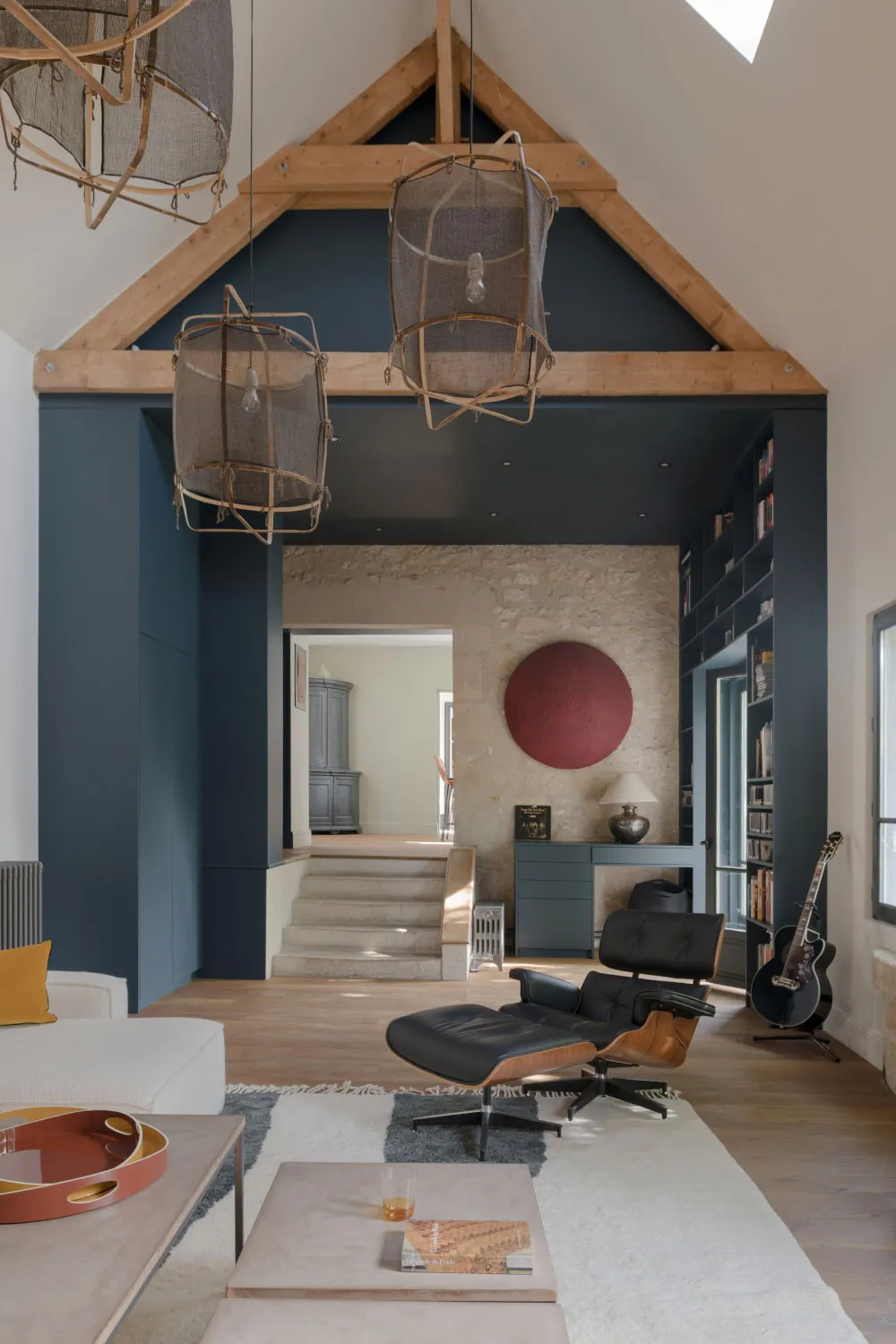 Helleres Interior eines traditionellen Hauses im Vorort von Paris - Gallery image 2