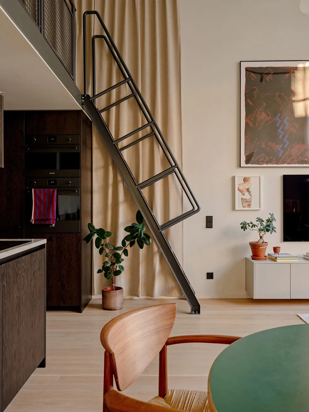 Prächtiger kleiner Loft in Schweden mit beeindruckender Deckenhohe - Gallery image 15