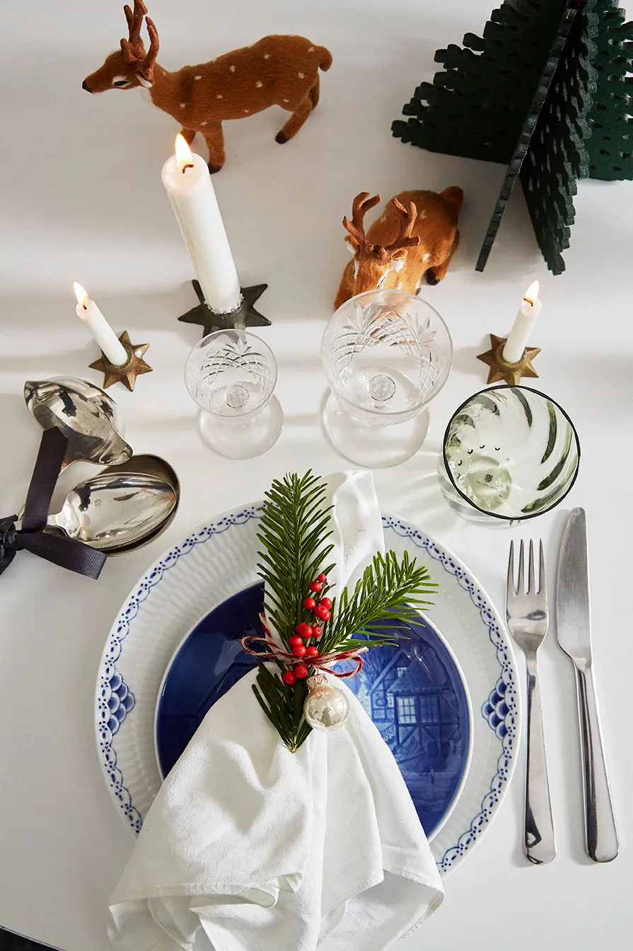 Interior festivo luminoso de un apartamento en Dinamarca - Gallery image 5