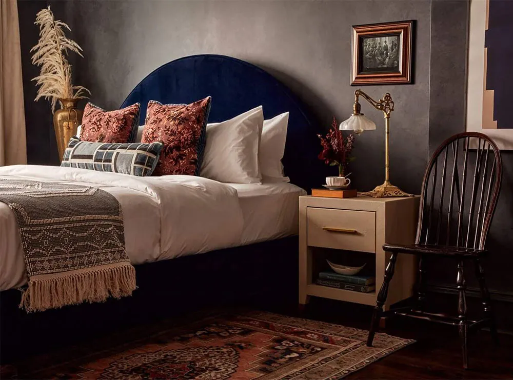 Luxurious Colonial Interiors of the Boutique Hotel Guild House in Philadelphia - Gallery image 8