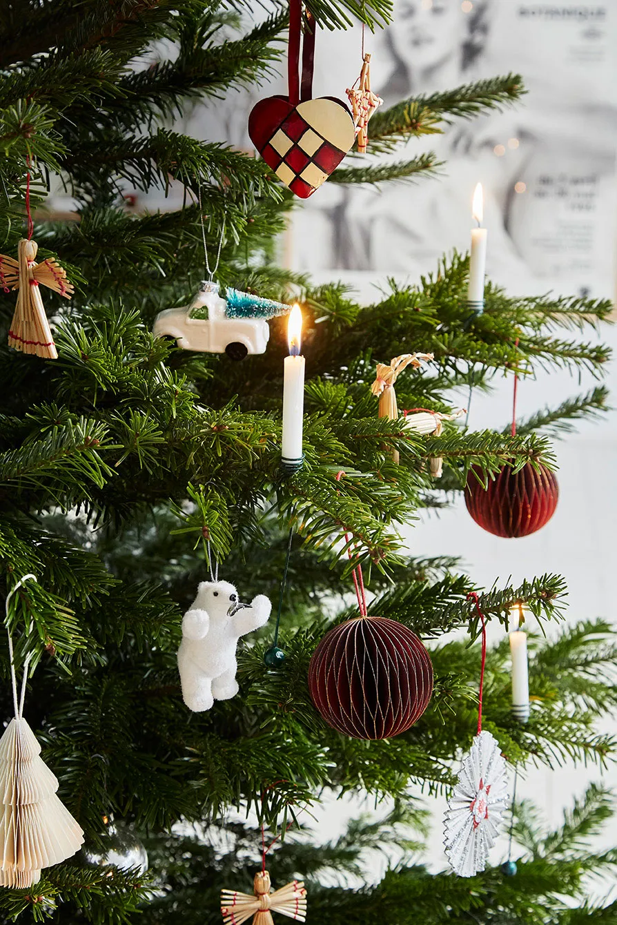 Interior festivo luminoso de un apartamento en Dinamarca - Gallery image 12