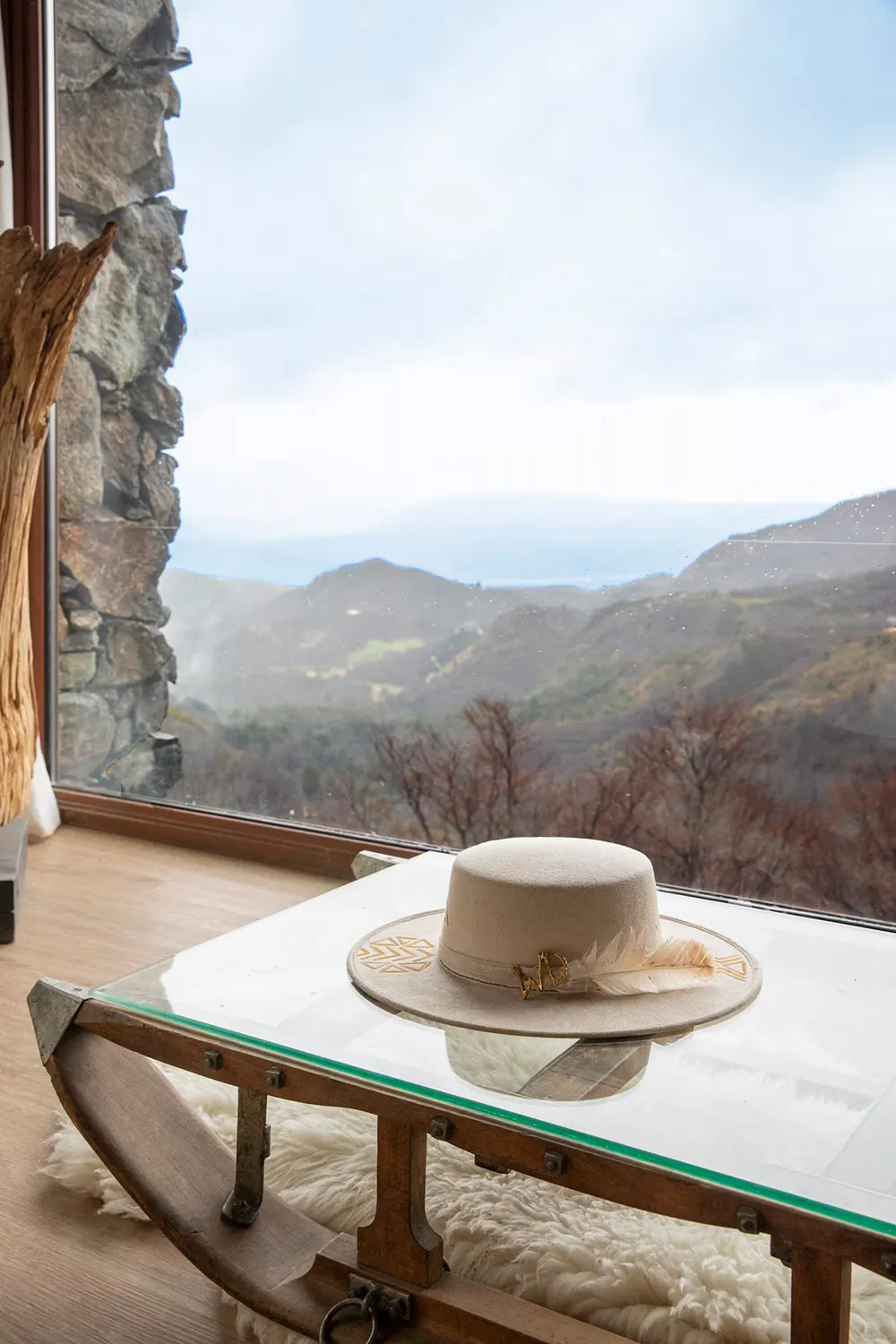 Натуральный дизайн и горы как на ладони: уютная вилла в Патагонии - Gallery image 2