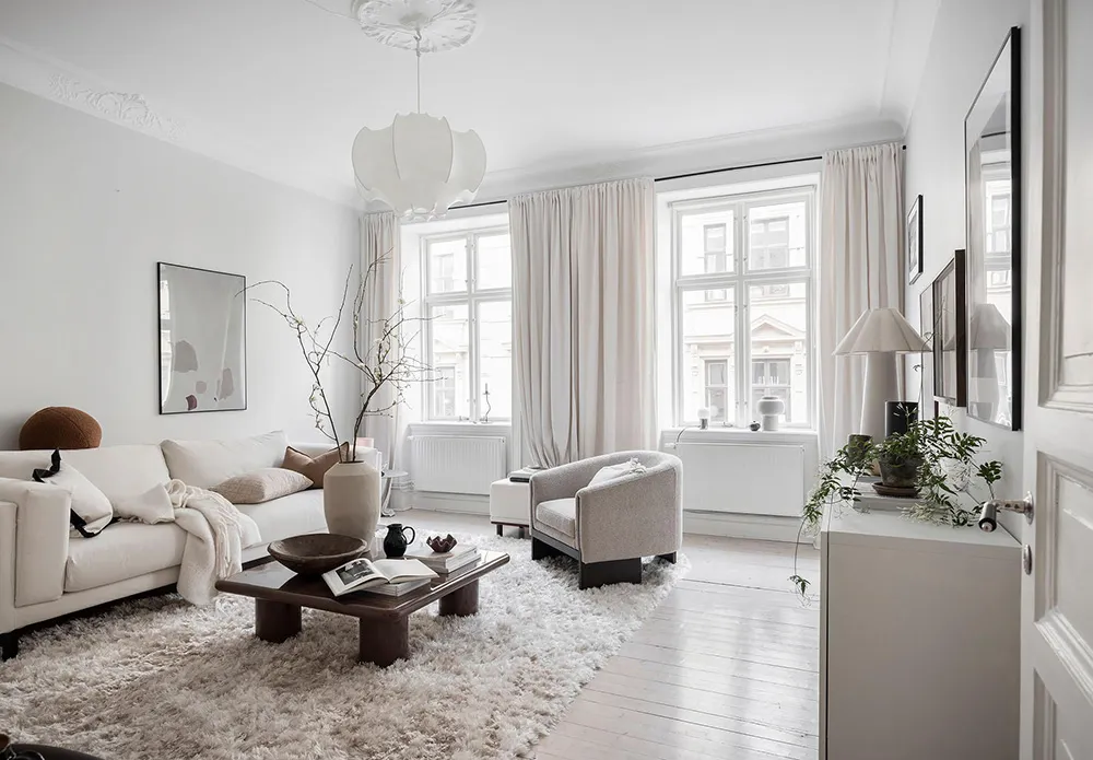 स्वीडन में स्थित एक छोटे 2-बेडरूम वाले अपार्टमेंट का इंटीरियर (64 वर्ग मीटर)
(“Snow White: The Interior of a Small 2-Bedroom Apartment in Sweden (64 sqm)”)
**अनुवाद:**
स्वीडन में स्थित एक छोटे, 2-बेडरूम वाले अपार्टमेंट का इंटीरियर (क्षेत्रफल: 64 वर्ग मीटर)
**विवरण:**
यह अनुवाद स्वीडन में स्थित एक छोटे, 2-बेडरूम वाले अपार्टमेंट के इंटीरियर का वर्णन करता है। अपार्टमेंट का क्षेत्रफल 64 वर्ग मीटर है। - Gallery image 6