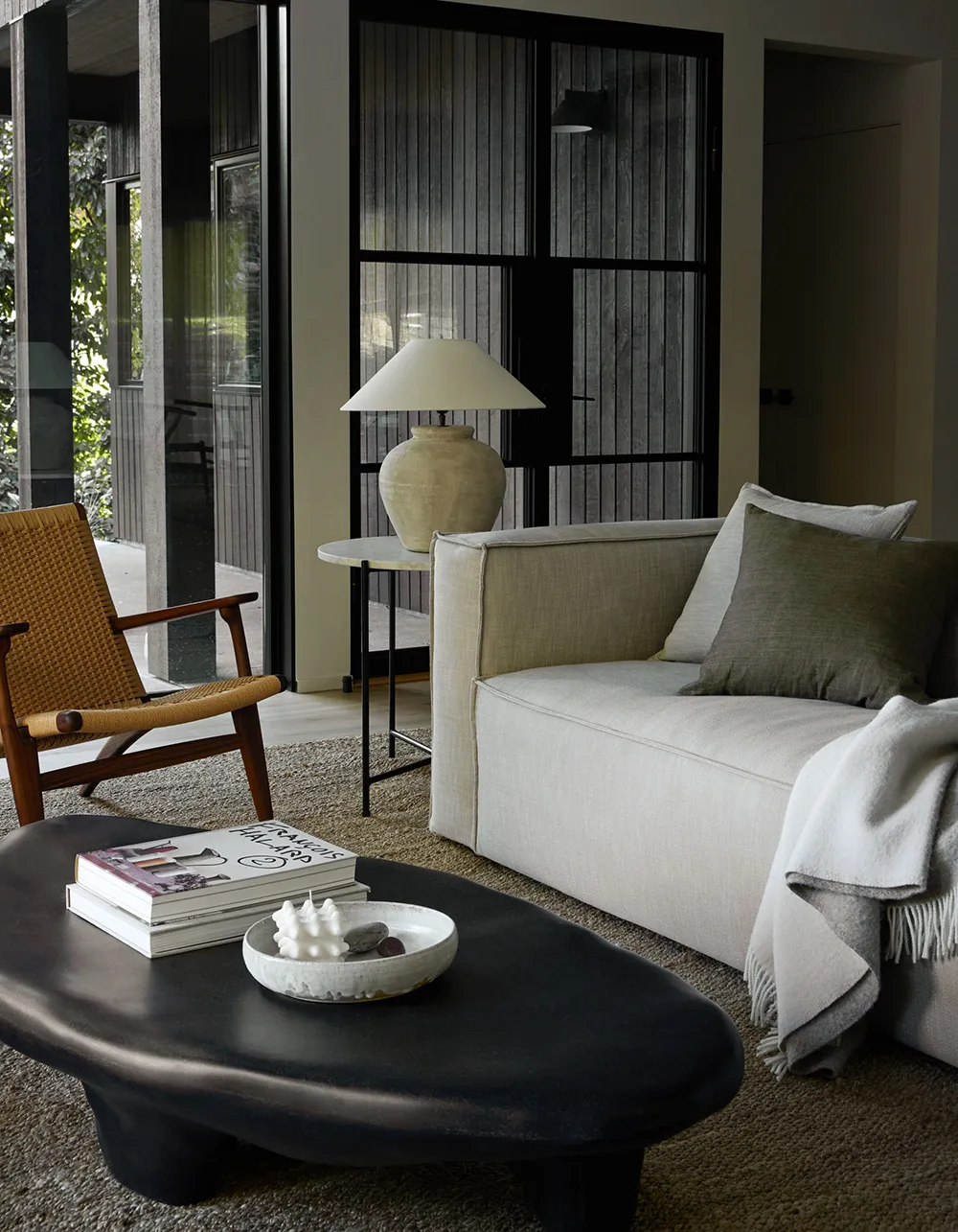 Diseño elegante en armonía con la naturaleza circundante: casa en Portland - Gallery image 9