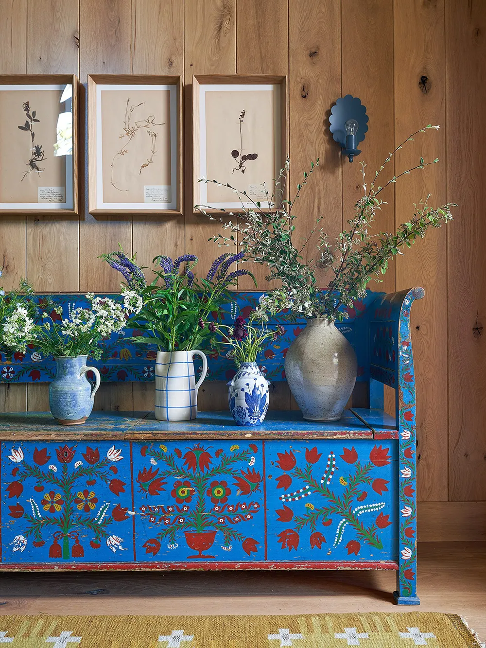 Mountain Cottage Designer in California Mountains with Colorful Interiors - Gallery image 5