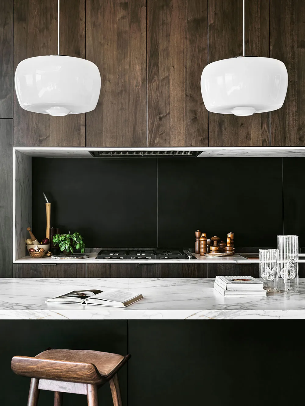 Maison dans le désert de Californie avec piscine et murs en verre - Gallery image 11