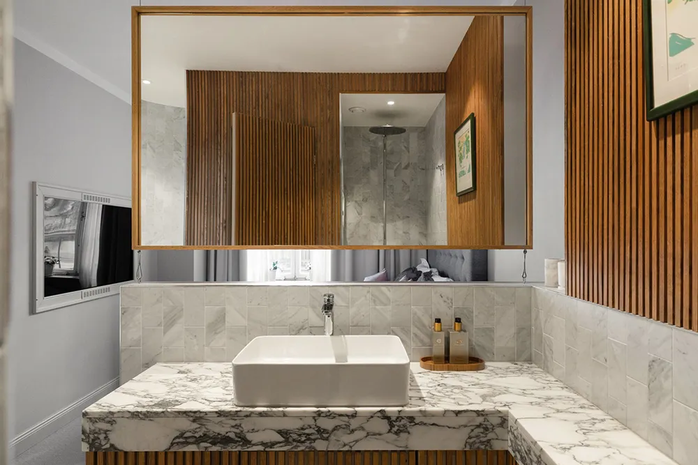 Diseño escandinavo moderno con tablas de madera (90 m²) - Gallery image 17