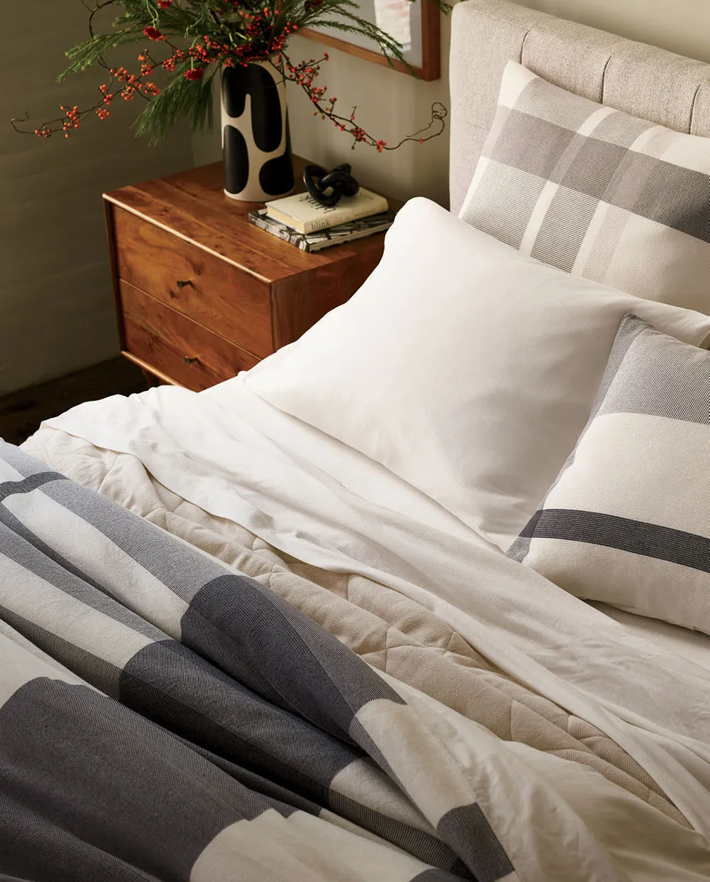 Праздничне настрій від West Elm: колекція Holiday 2021 - Gallery image 16