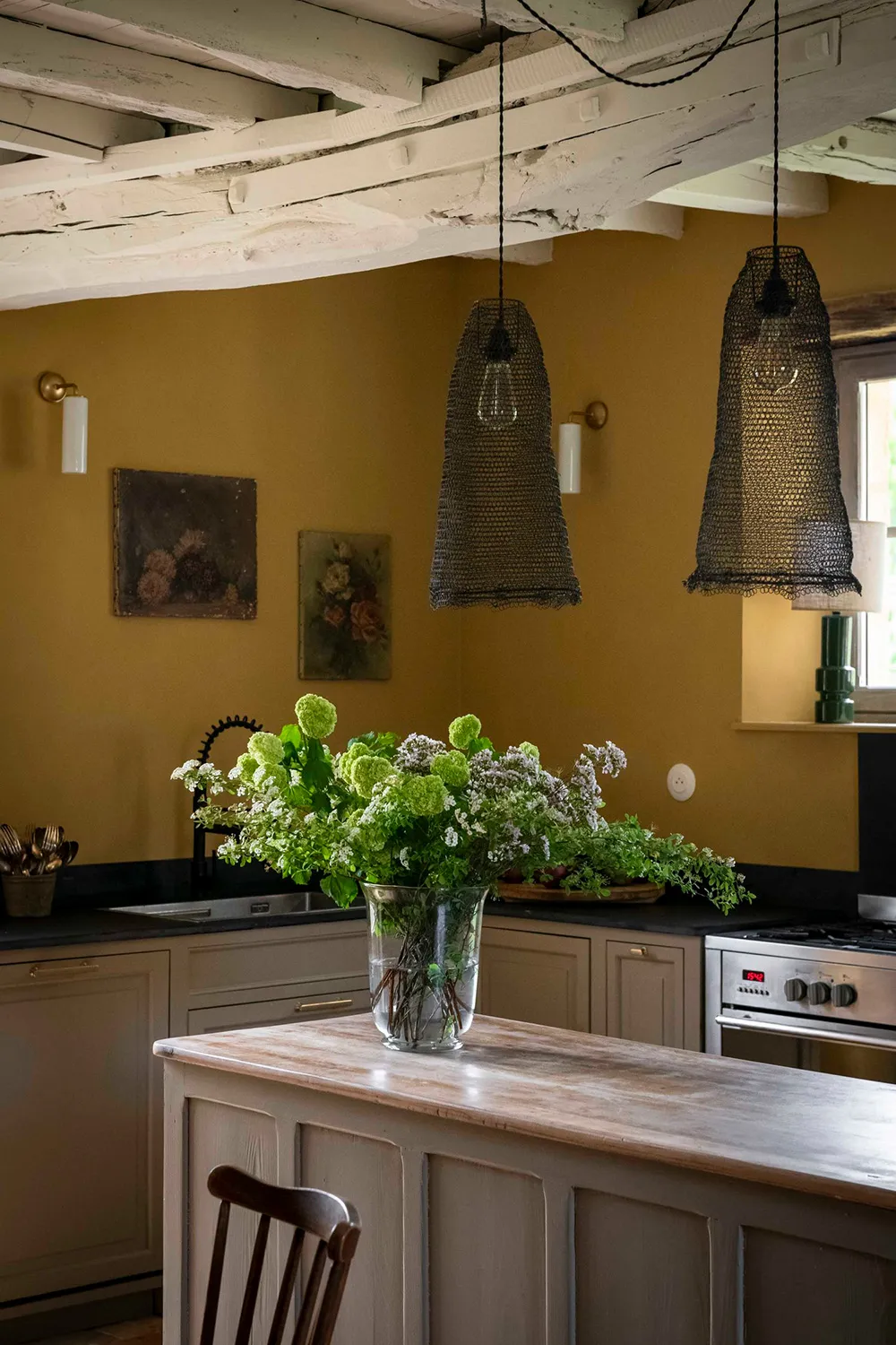 Znakomite przebudowanie starożytnej francuskiej rezydencji - Gallery image 8