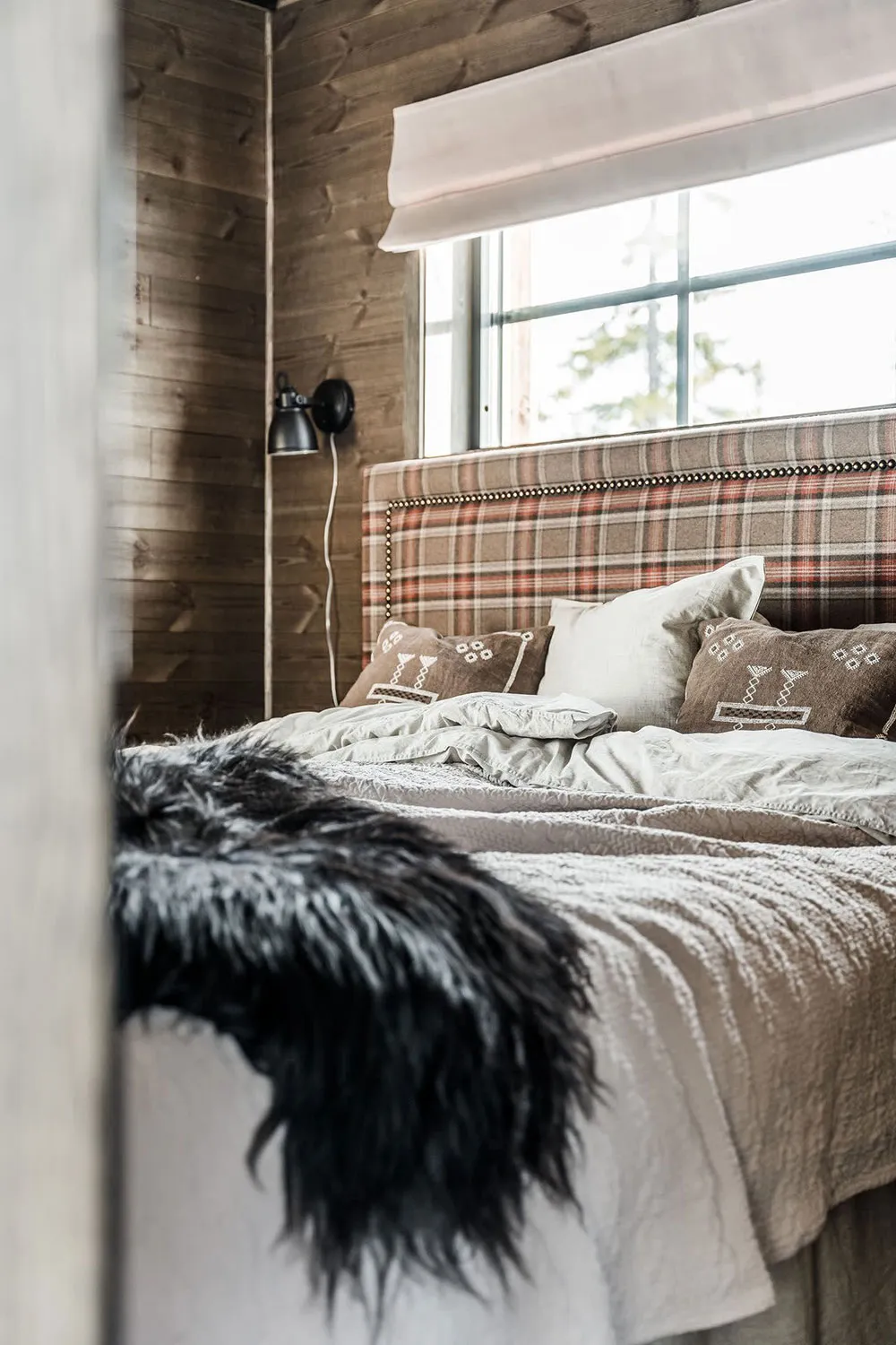 Bois, cuir, fourrure : un chalet alpin confortable dans les montagnes - Gallery image 22