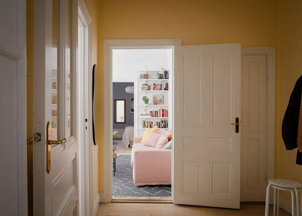 Jolie appartement scandinave avec canapé rose et cuisine blanche (49 m²) - Gallery image 20