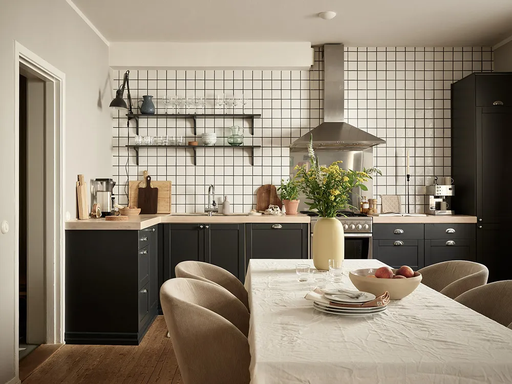 Soft Living Room and Green Bedroom: Apartment in Göteborg (60 sqm) - Gallery image 4