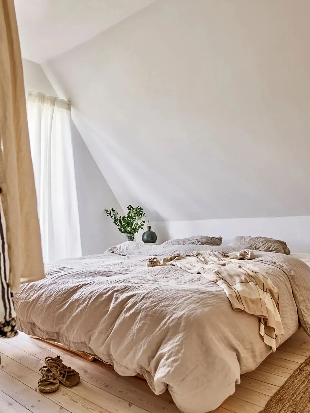 डेनमार्क में स्थित एक पुरानी ईंटों से बनी विला के आंतरिक भाग – प्रेरणादायक एवं सुंदर। - Gallery image 14