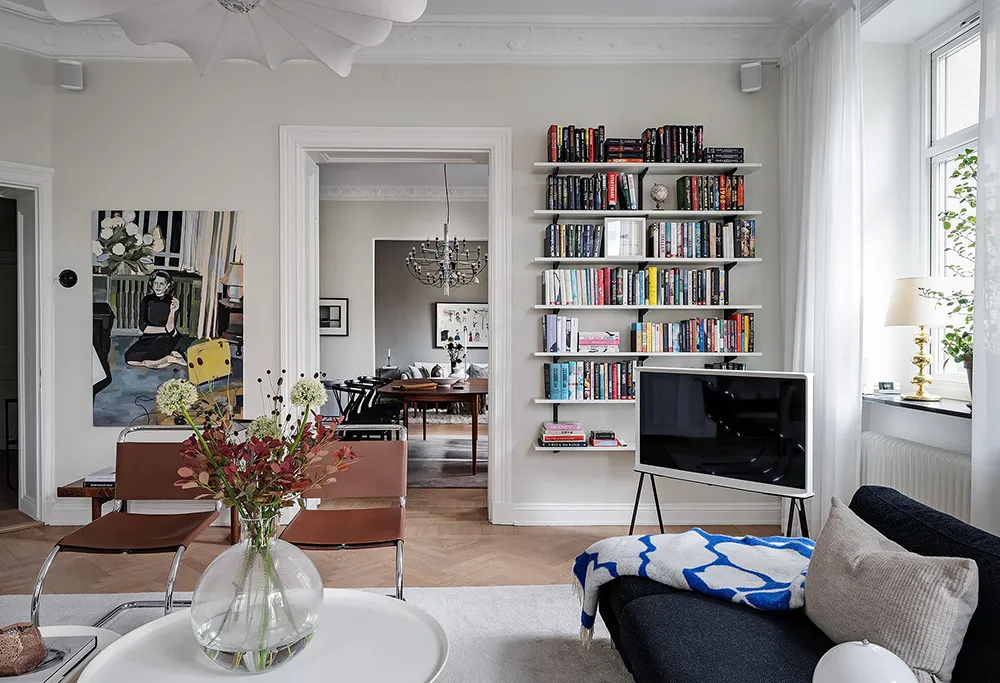 Elegante diseño escandinavo con acentos oscuros en el decorado - Gallery image 5