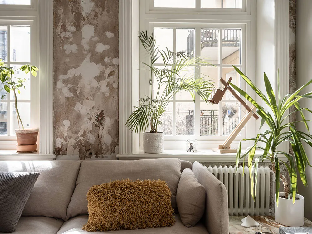 Murs peints à la main et cuisine blanche-verte inhabituelle : appartement à Göteborg (75 m²) - Gallery image 2