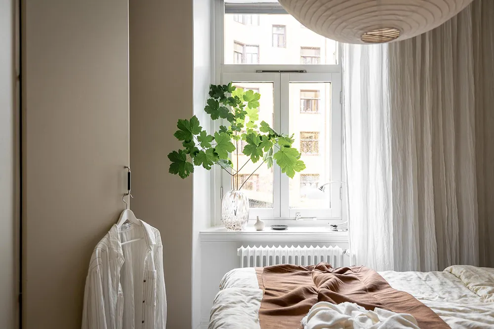 Helle Wohnung mit olivengrünen Wänden in Göteborg (66 qm) - Gallery image 27