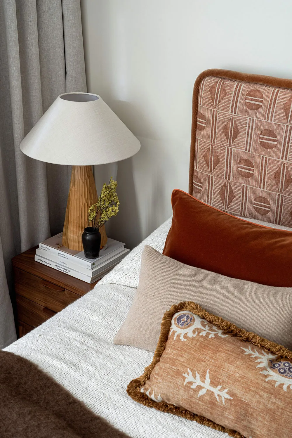 Elegant and Stylish Interior in London - Gallery image 9