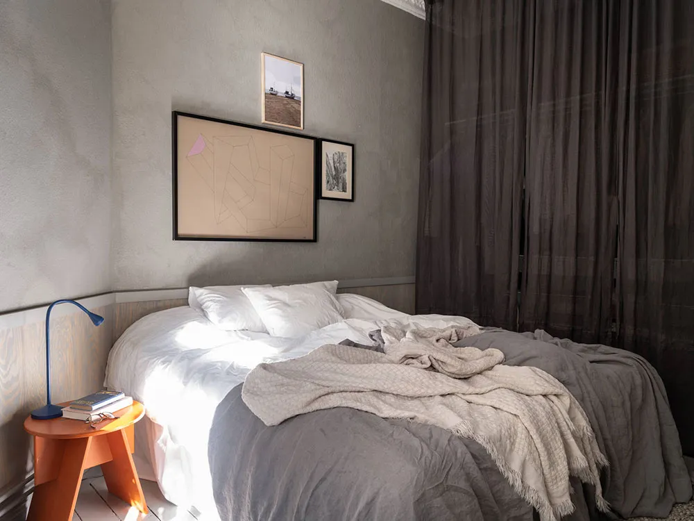 Murs peints à la main et cuisine blanche-verte inhabituelle : appartement à Göteborg (75 m²) - Gallery image 13