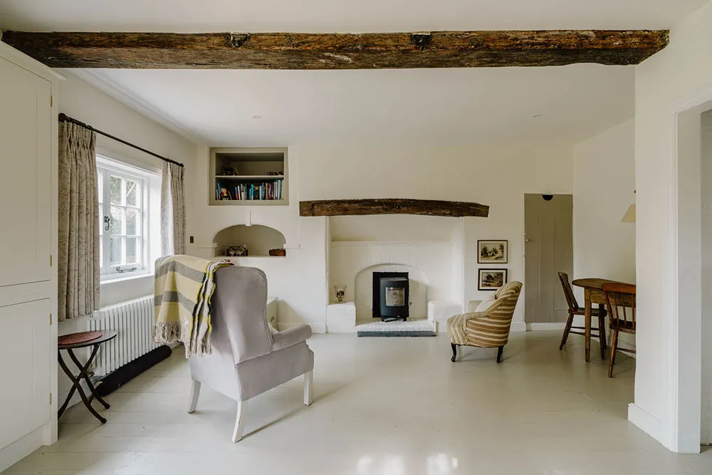 Charm of a Historic Georgian Mansion in Hampshire - Gallery image 28