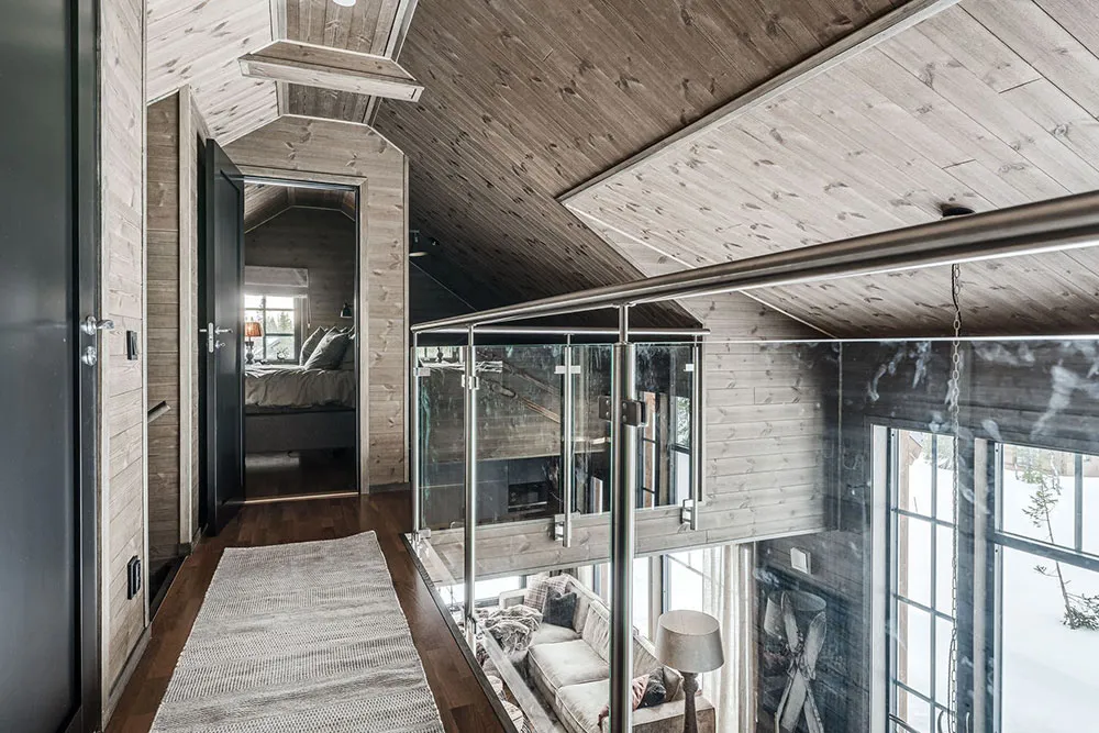 Bois, cuir, fourrure : un chalet alpin confortable dans les montagnes - Gallery image 24