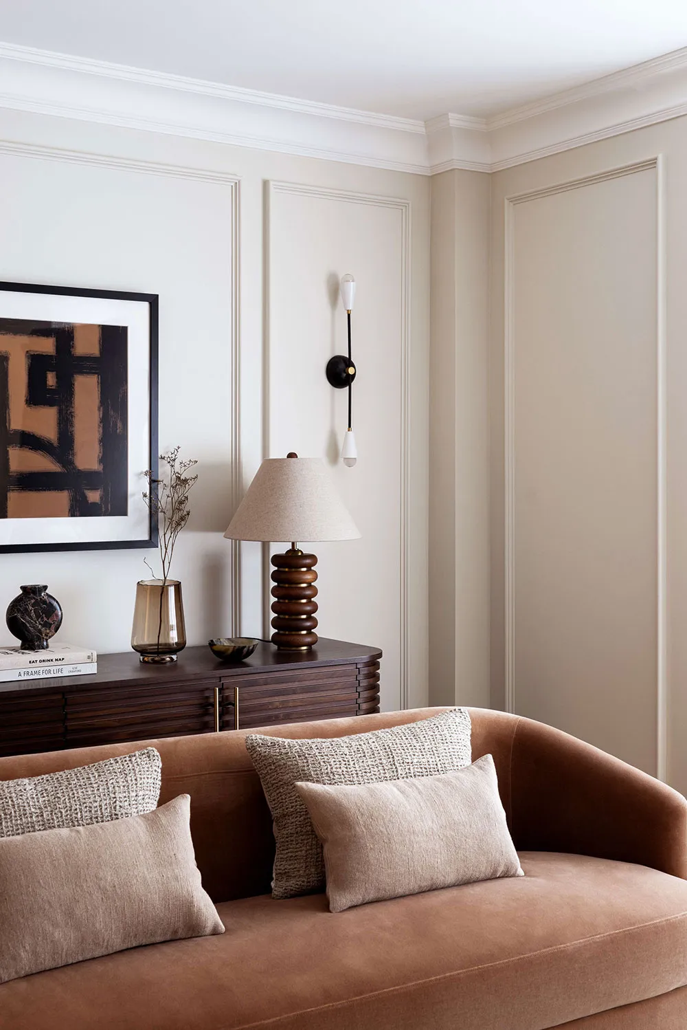 Elegant and Stylish Interior in London - Gallery image 4