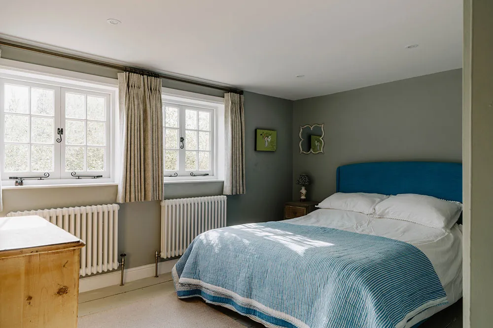 Charm of a Historic Georgian Mansion in Hampshire - Gallery image 29