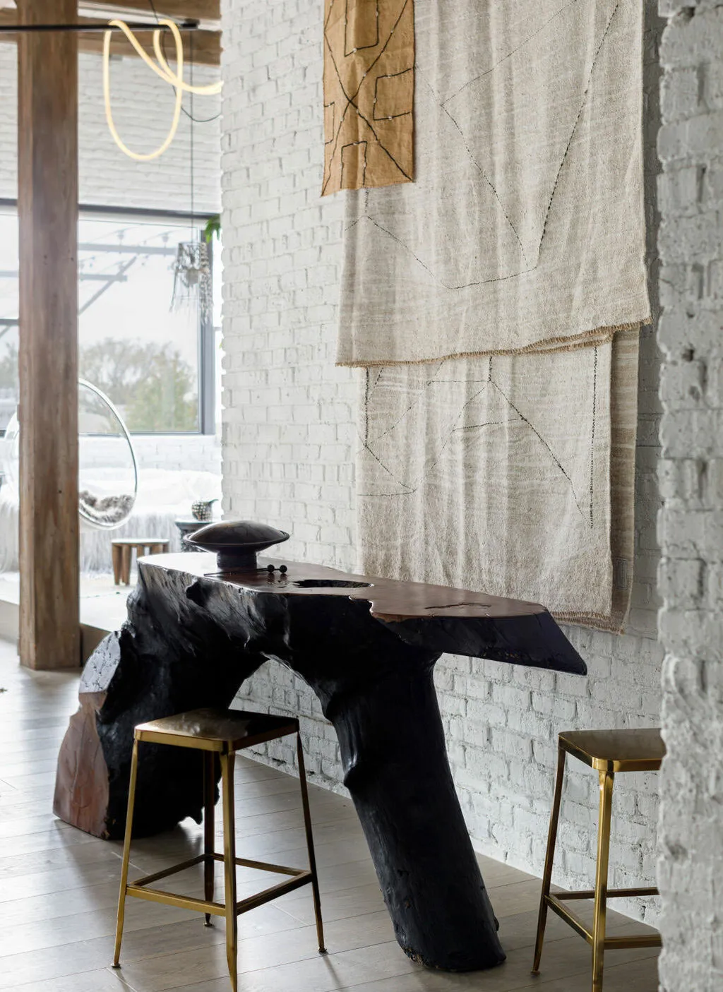 Unusual Bohemian Loft Design by Aimee Wertepny in Chicago - Gallery image 7