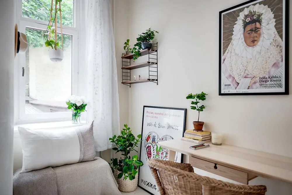 Библиотека, постеры и растения: живой интерьер в Швеции (100 кв. м) - Gallery image 21